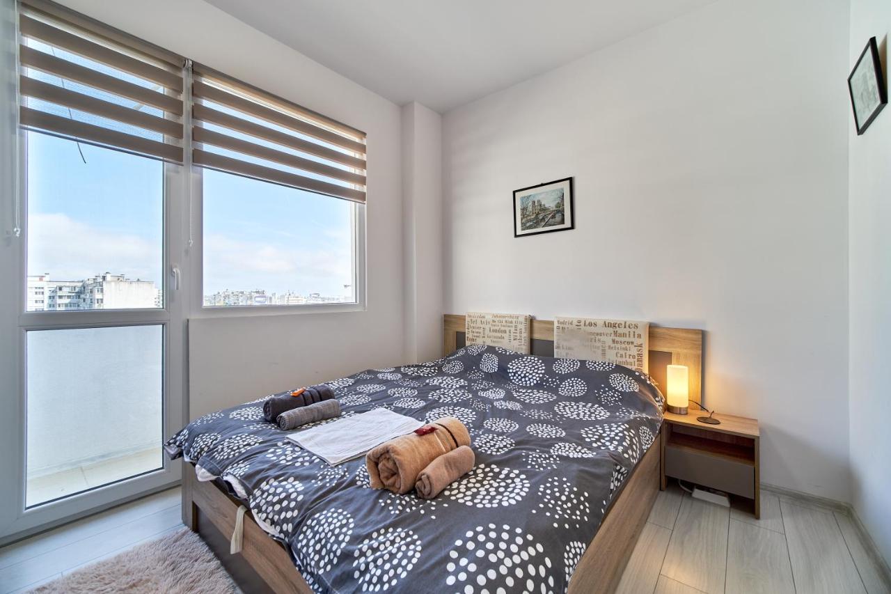 Cozy Apartment With Balcony On The Black Sea- Part Of The Family 'Vicki Apart Warna Exterior foto